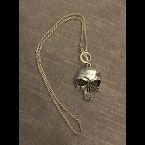 Goth Look Large Silver Skull Charm Toggle Necklace
